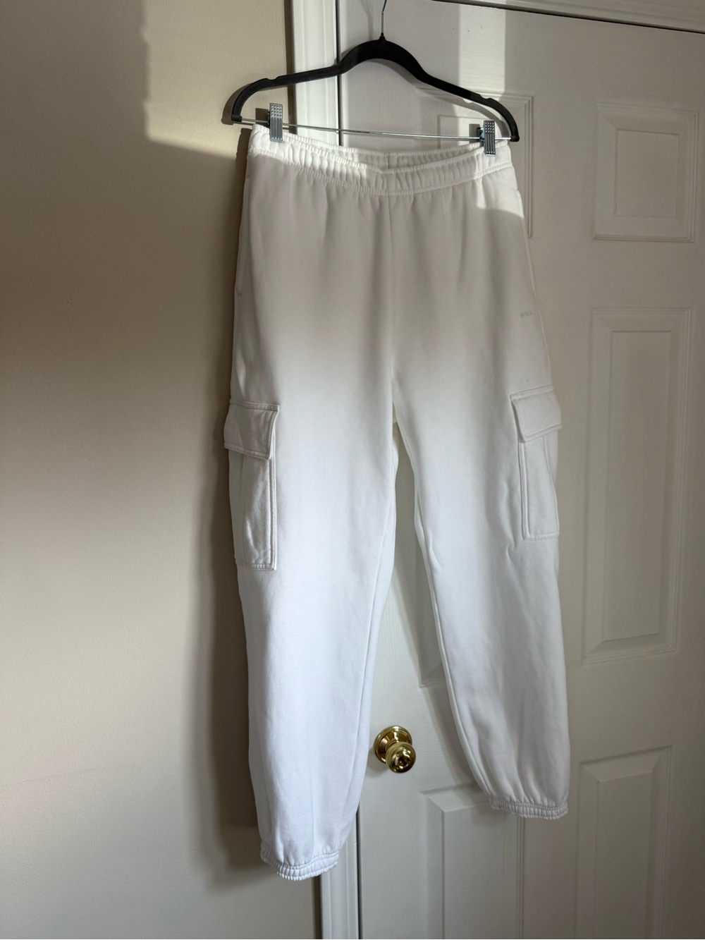 Sweatfleece Aritzia Cargo Jogger Pants in Medium